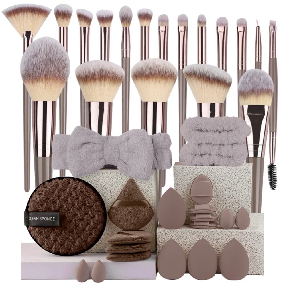 3–20PCS Makeup Brush Set – Soft Synthetic Brushes