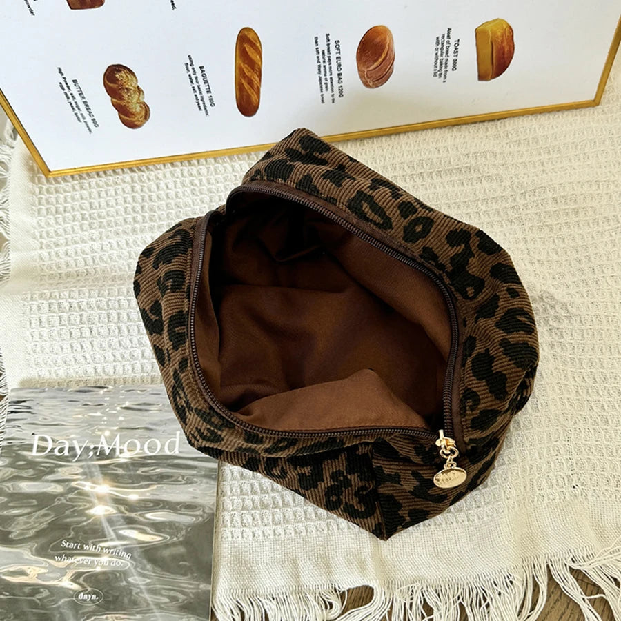 Unique Leopard Print Makeup Bag • Large-Capacity Cosmetic Organizer • Lipstick Storage Pouch