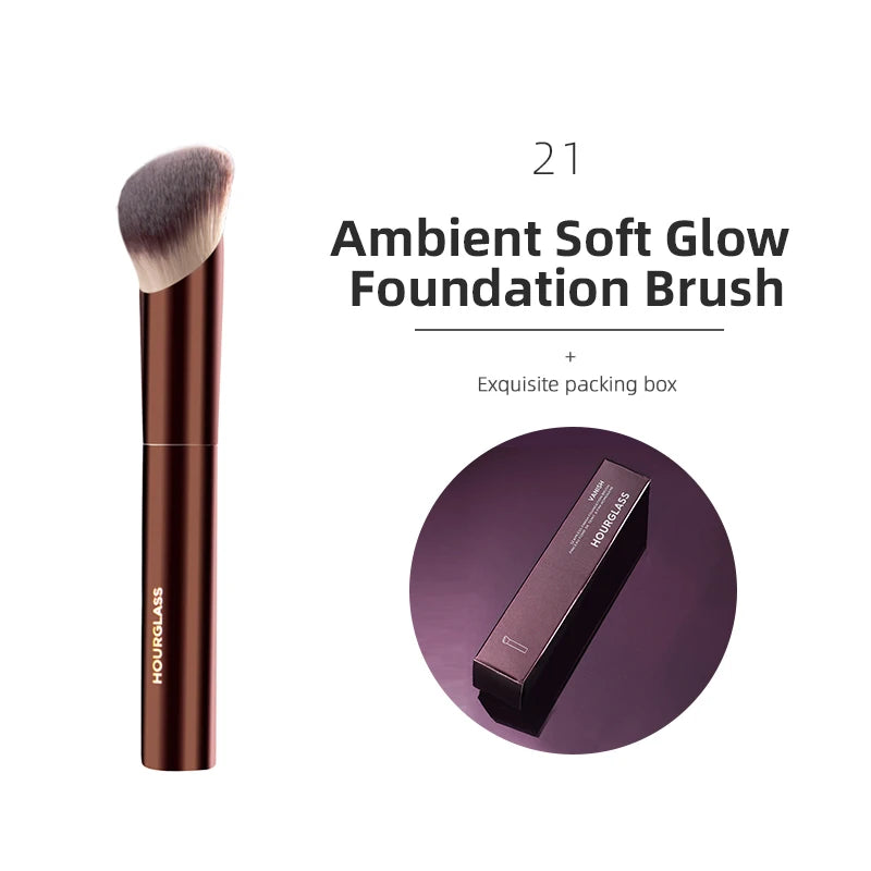 Hourglass Makeup Brush – Multi-Purpose Face & Eye Brush