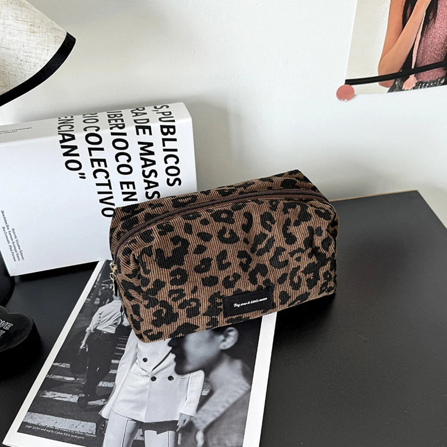Unique Leopard Print Makeup Bag • Large-Capacity Cosmetic Organizer • Lipstick Storage Pouch
