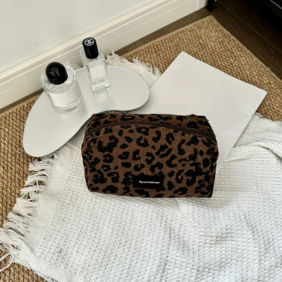 Unique Leopard Print Makeup Bag • Large-Capacity Cosmetic Organizer • Lipstick Storage Pouch